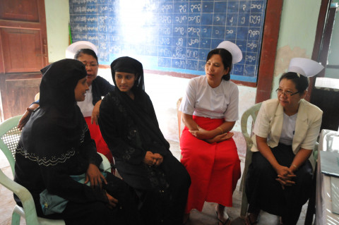 Rohingya women at a clinic of the Ministry of Health and Sports 
