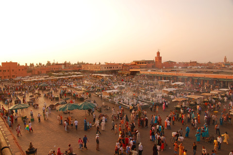 Maroc Marrakech Jemaa-el-Fna_Luc Viatour/CC BY-SA 3.0 via Wikimedia Commons